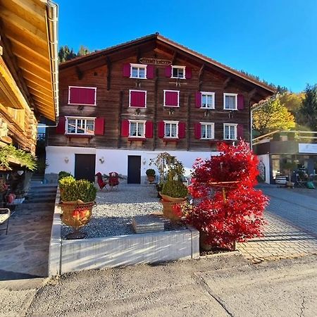 Bed and Breakfast Chesa Prema Disentis Exterior foto