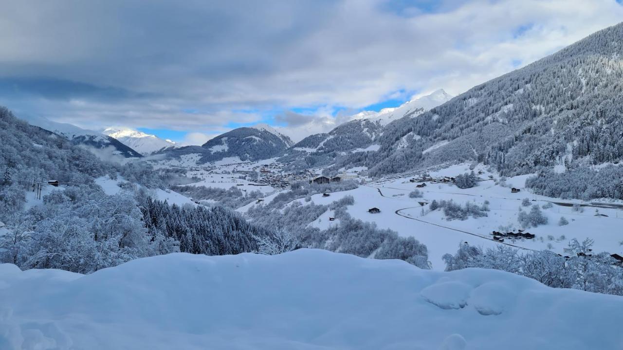 Bed and Breakfast Chesa Prema Disentis Exterior foto