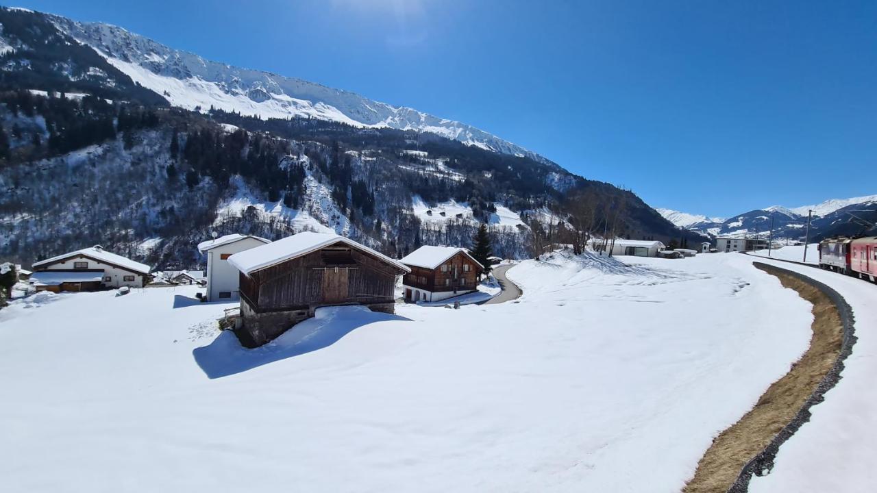 Bed and Breakfast Chesa Prema Disentis Exterior foto